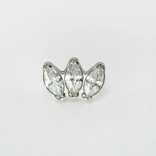 Piercing Labret Navete de Zircônia em Titânio Grau Implante - Vista 1