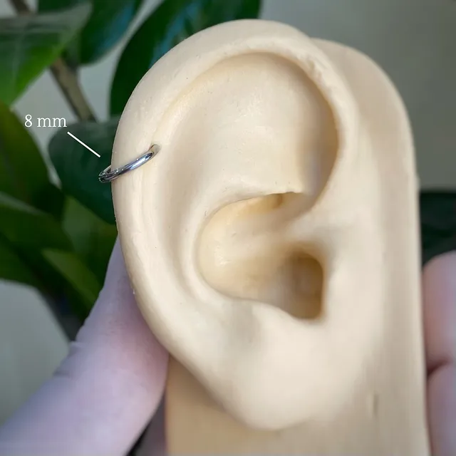 Piercing Argola Clicker Lisa em Titânio Grau Implante - Vista 2