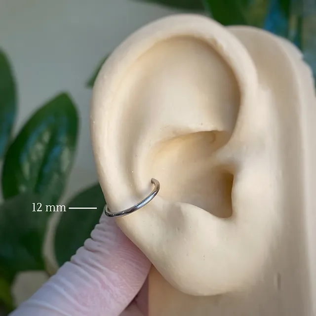 Piercing Argola Clicker Lisa em Titânio Grau Implante - Vista 4