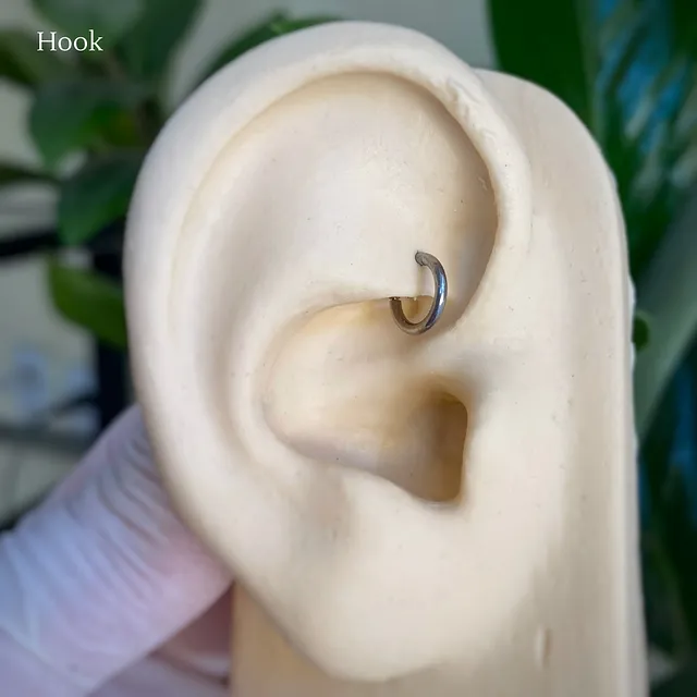 Piercing Argola Clicker Lisa em Titânio Grau Implante - Vista 5