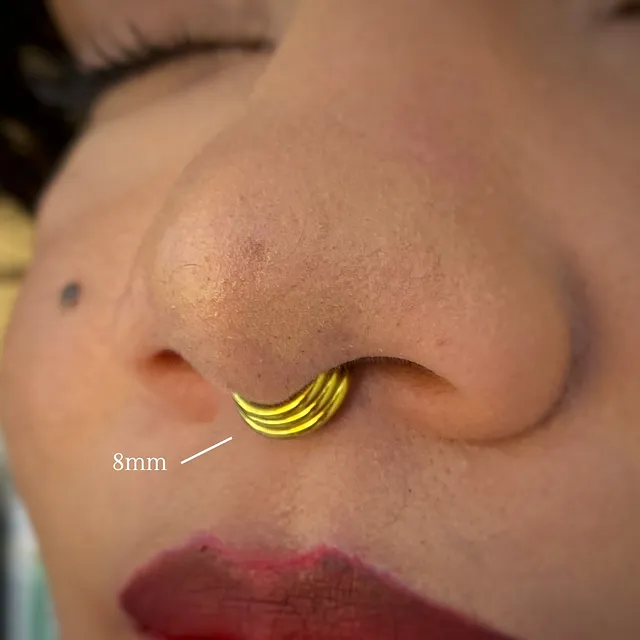 Piercing Argola Clicker Triplo Crescente em Titânio Grau Implante - Vista 2