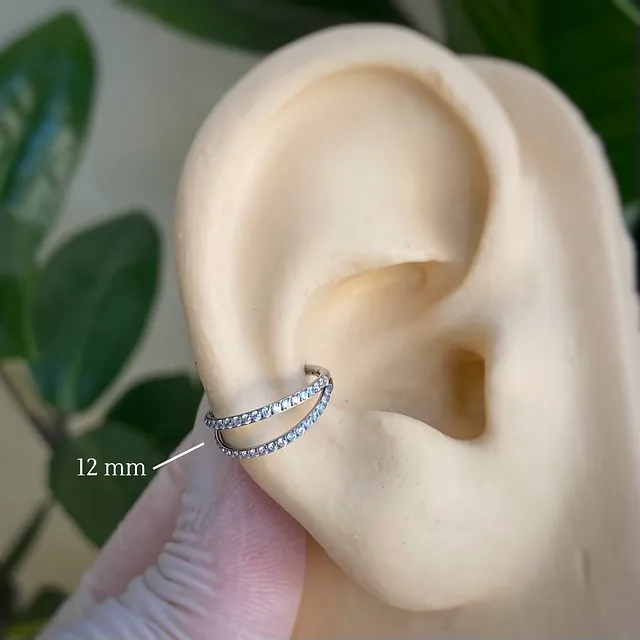 Piercing Argola Clicker Lateral Dupla Cravejada em Titânio Grau Implante - Vista 5