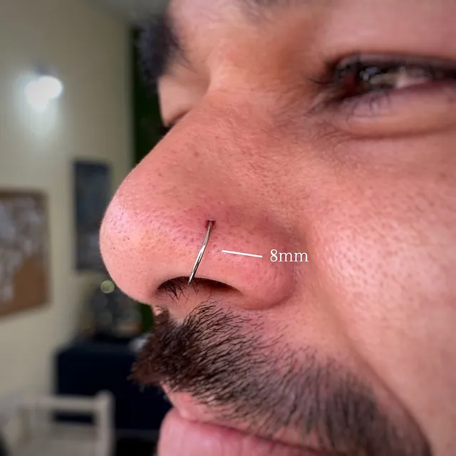 Piercing D-Ring para Aba Nasal em Titânio Grau Implante - Vista 3